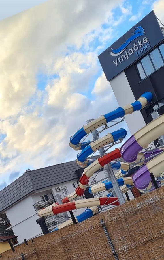 Apartman Tim Lux 2 Vrnjačka Banja Esterno foto